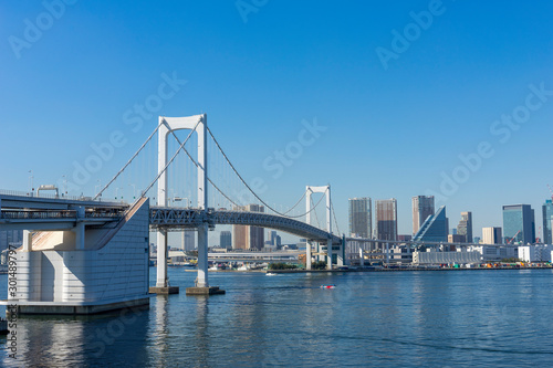 レインボーブリッジと東京ベイエリアの風景 © EISAKU SHIRAYAMA