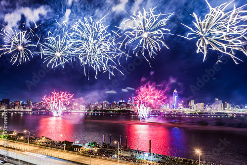 Taipei, Tamsui River, Dadao, Mid-Autumn Festival, fireworks scenery film