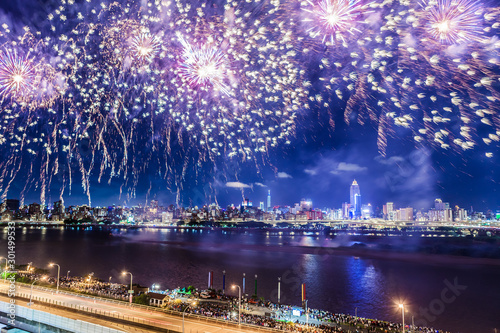 Taipei  Tamsui River  Dadao  Mid-Autumn Festival  fireworks scenery film