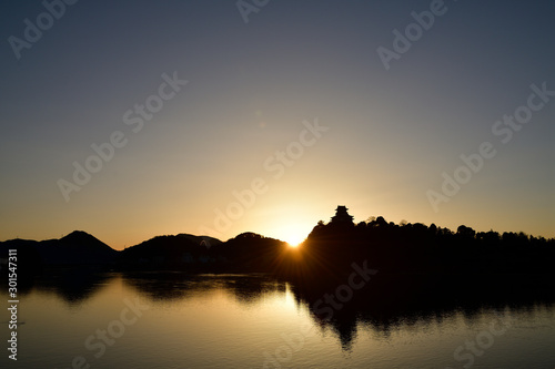 犬山城からの日の出 © Kazuyoshi  Ozaki