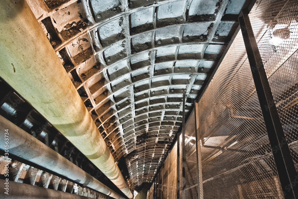 Obraz premium Abandoned ussr benker