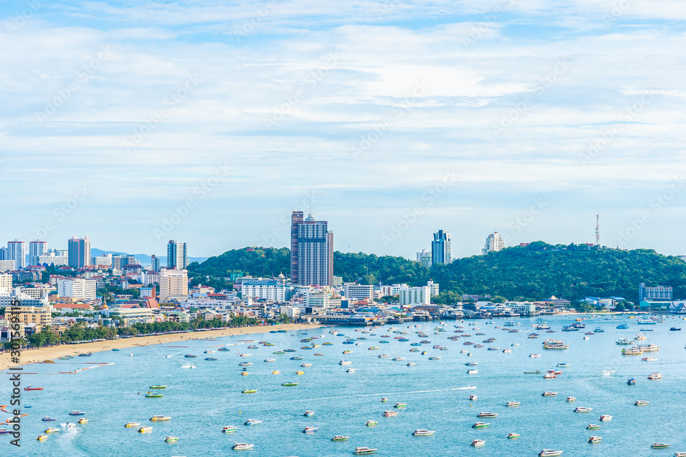 Obraz premium Pattaya Thailand - 26 July 2019 Beautiful landscape and cityscape of pattaya city in Thailand