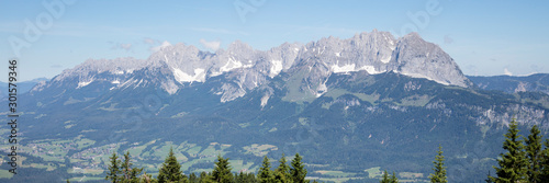 Europa, Österreich, Tirol, Alpen, St. Johann in Tirol, Kaisergebirge, Wilder Kaiser © lichtbildmaster