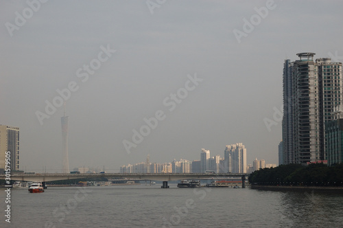 A bridge over the Pearl River in Guangzhou, China © Olga