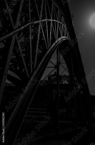 Iron detail of the D.Luis bridge in Porto city. White and black.