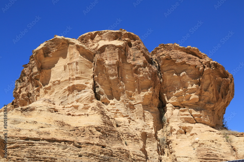 Fototapeta premium Felsenstadt Petra in Jordanien