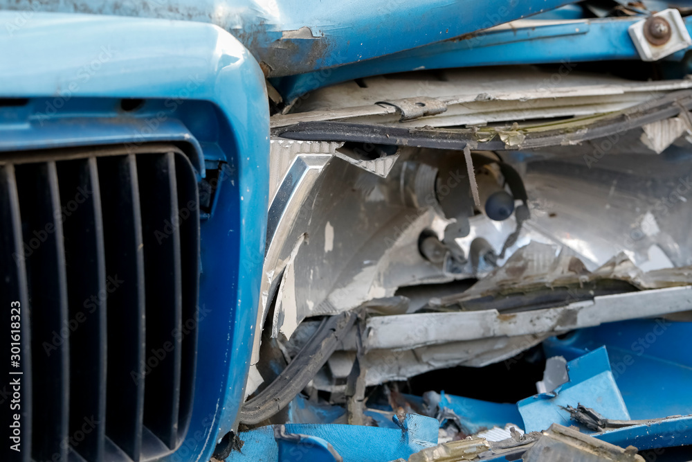 Bent body panels and broken headlamp Bent body panels and broken headlamp