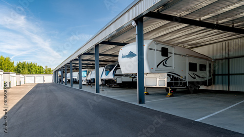 Vászonkép Storage business with a covered place to park RVs