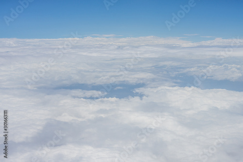 Bangalore to Pune, , a plane flying in the sky © SkandaRamana