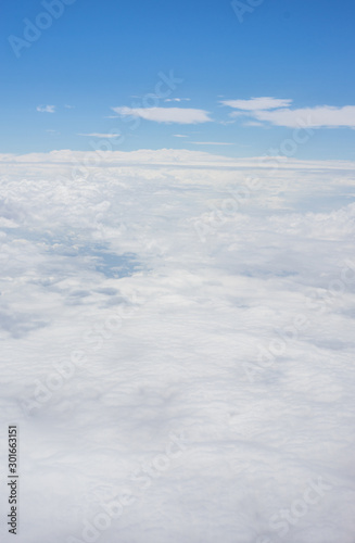 Bangalore to Pune, , a plane flying in the sky © SkandaRamana
