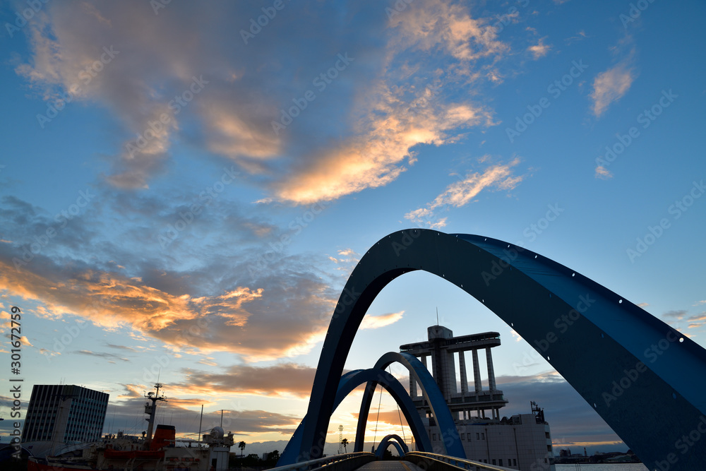 Obraz premium 朝焼け 日の出