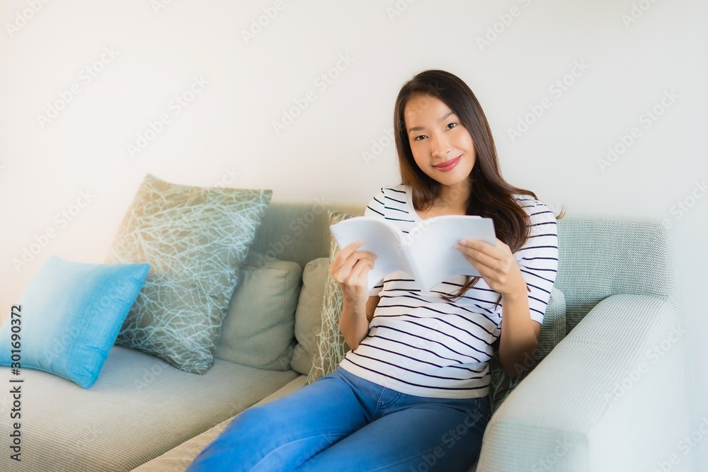 Portrait beautiful young asian women reading book with coffee cup Portrait beautiful young asian women reading book with coffee cup