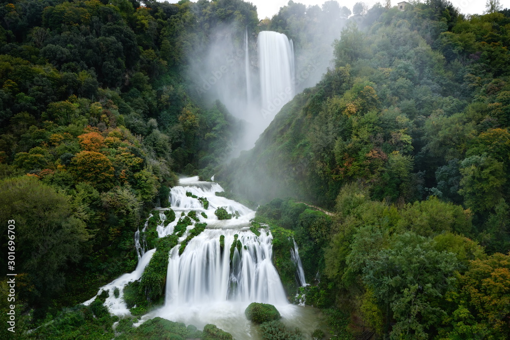 Marmore Waterfall in autumn, Valnerina, Terni, Umbria, Italia