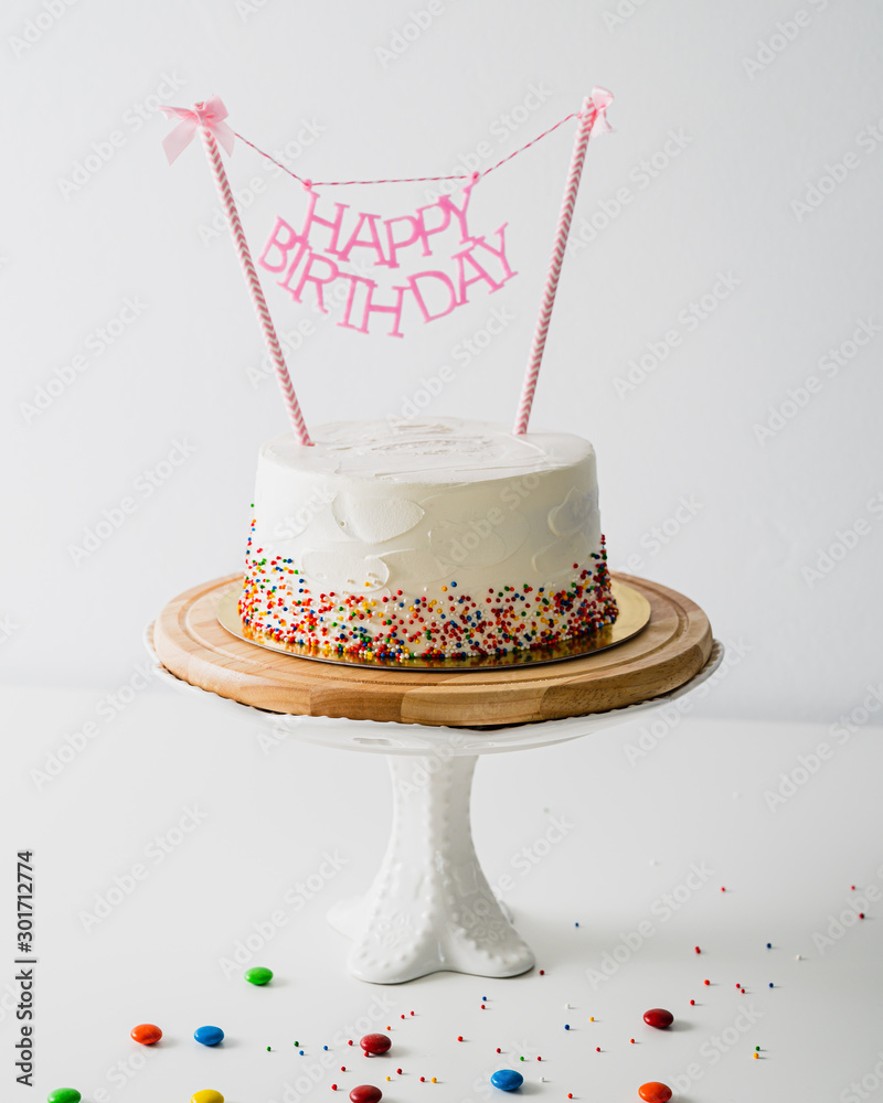 Light Cake Design Images (Light Birthday Cake Ideas) | Cake, Birthday cake  with photo, Light cakes