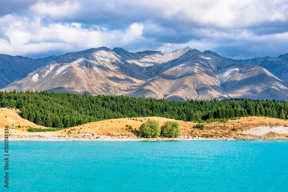 Lake Pukaki mit den Südalpen im  Mackenzie District in der Region Canterbury auf der Südinsel von Neuseeland