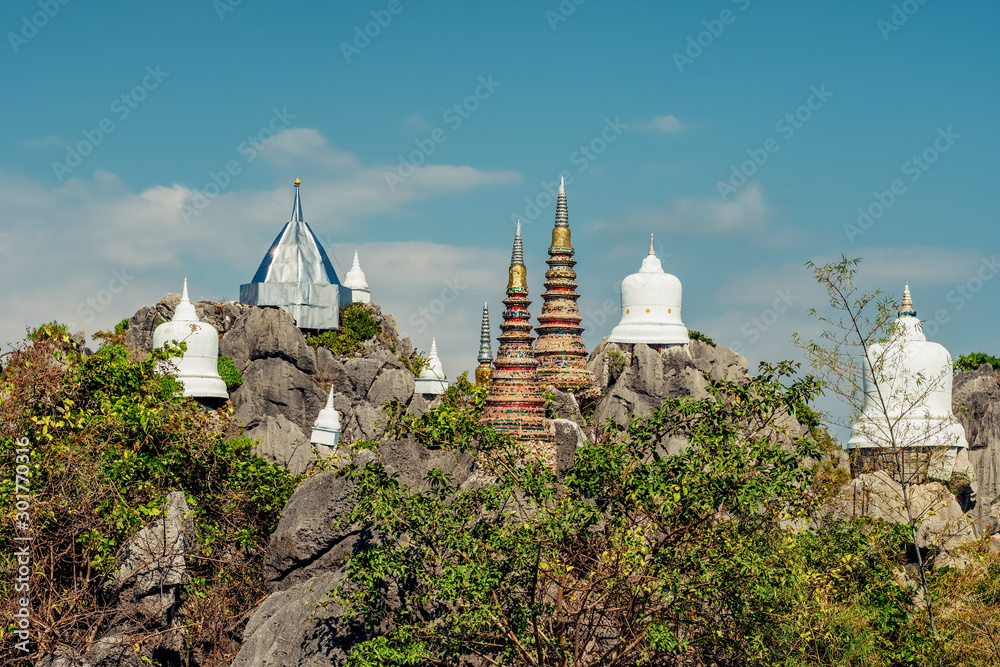 Φωτογραφία Wat Chaloem Phra Kiat Phrachomklao Rachanusorn temple on the hill, Northern Thai