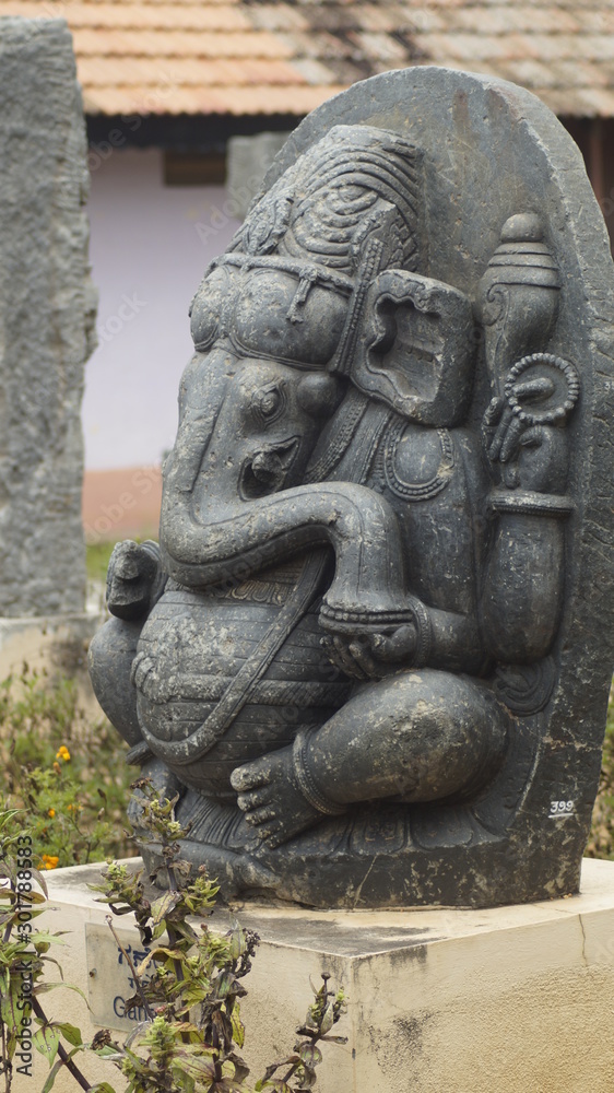 statue in temple