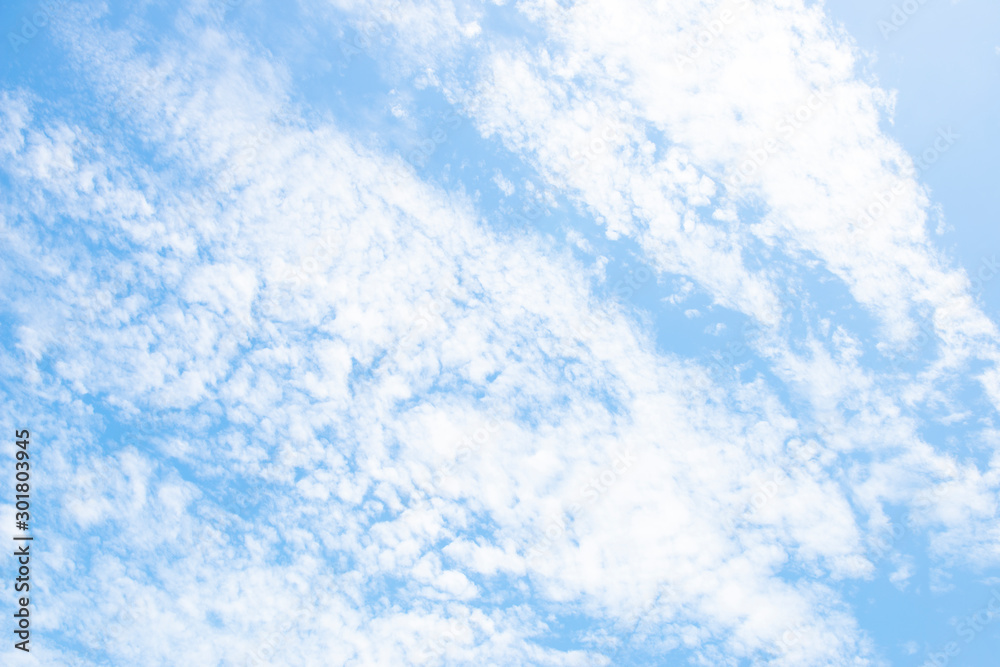 Blue sky with natural white clouds - Image