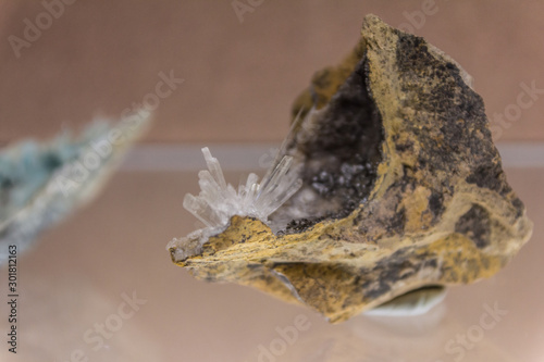 Little part of mineral, aragonite © emmanuelebaldassarre