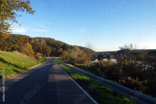 Albacher Straße von Reichmannsdorf nach Mühlhausen