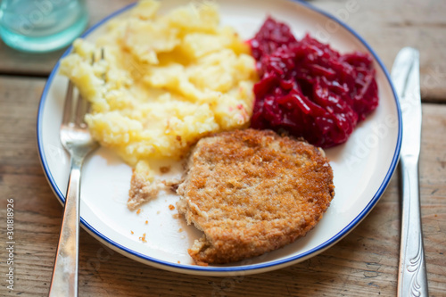 Pork chop cutlet with masked potatoes & beetroots 