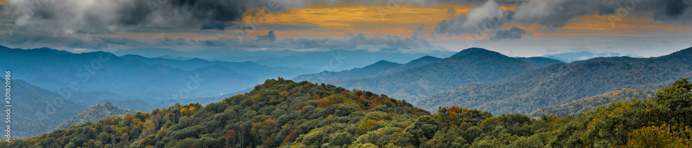 Naklejka premium Smoky Mountains Sunset