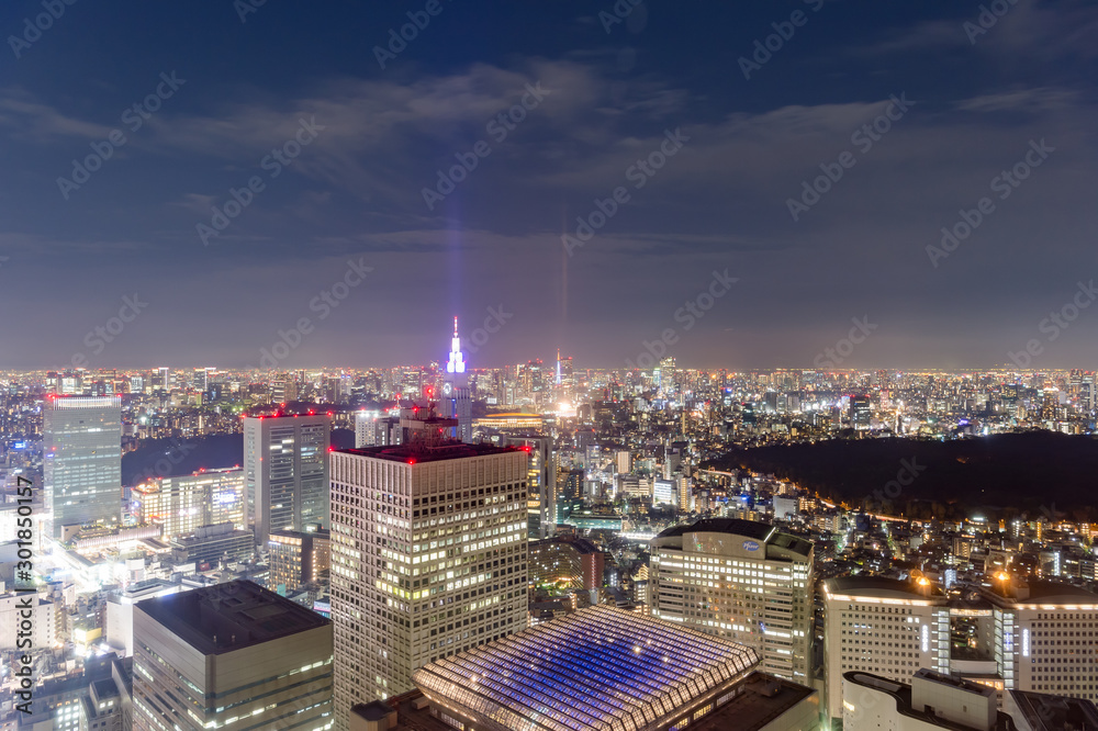 東京都新宿区西新宿の東京都庁から見る東京の夜景