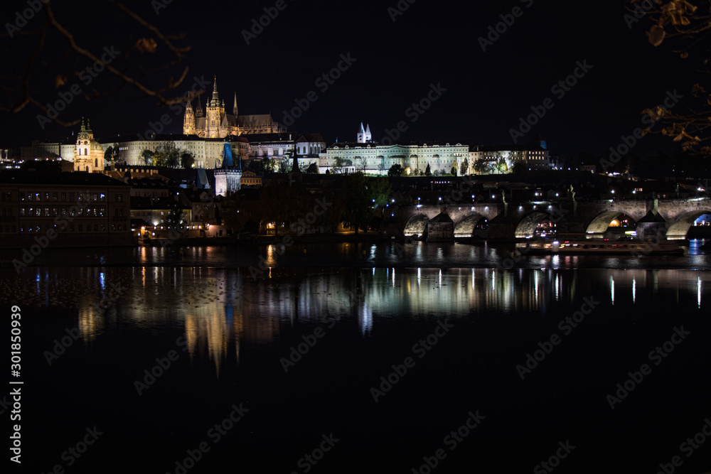 Château de Prague de Nuit