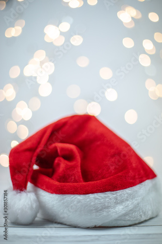 Świąteczna czapka mikołaja
