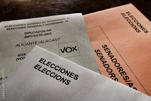 Ballots to vote on a table at a polling station
