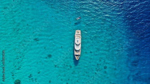Aerial view of a luxury boat in middle of the sea, Egypt © Ahmed El Araby