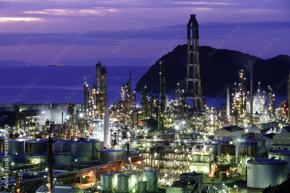 Fototapeta premium 工場夜景