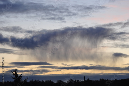Regenschleier am Abend