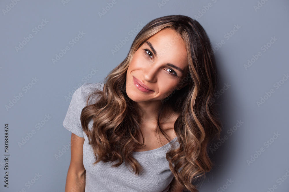 Fototapeta premium Beautiful woman looking at camera.