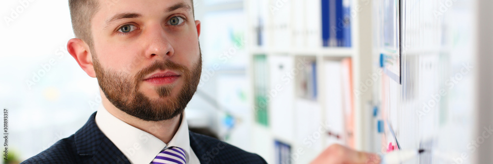 Obraz premium Handsome working man