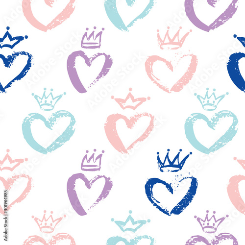 Vector Seamless Pattern of Crowns and Hearts. Messy Baby Princess and Prince crown, heart for kids room, child decor print, scrapbook. Linear doodle art on white background