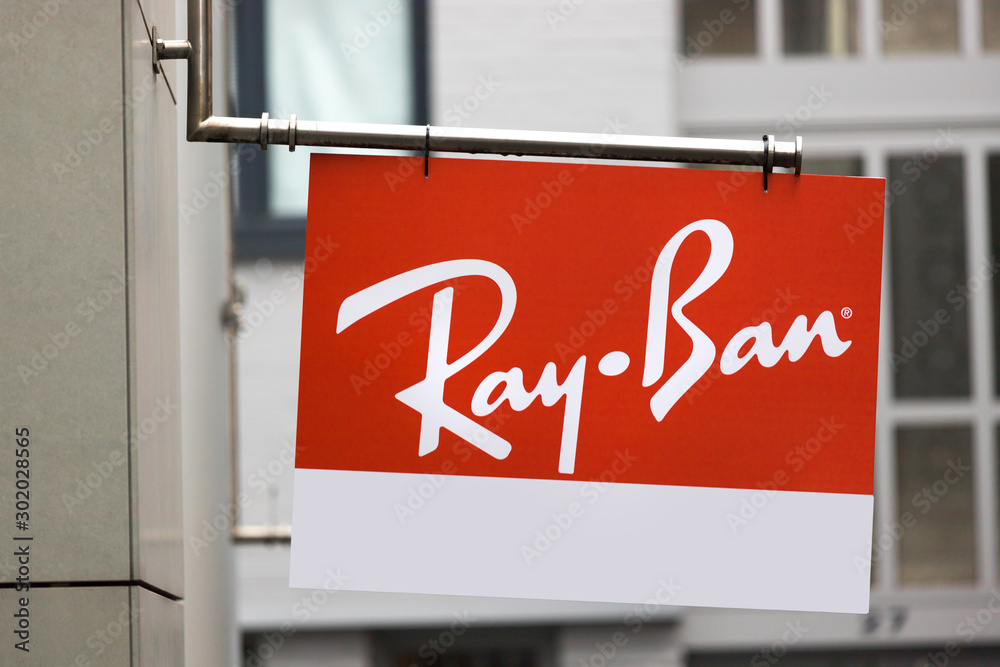 cologne, North Rhine-Westphalia/germany - 25 09 19: ray-ban store sign in  cologne germany Stock Photo | Adobe Stock