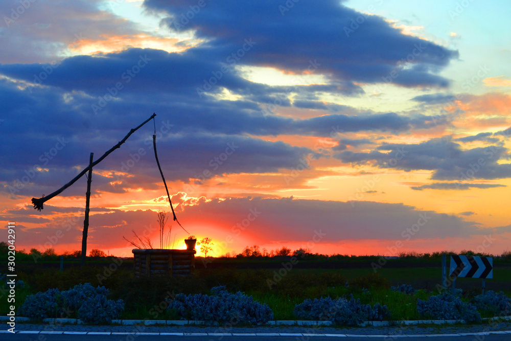 Fototapeta premium Sunset in the plain