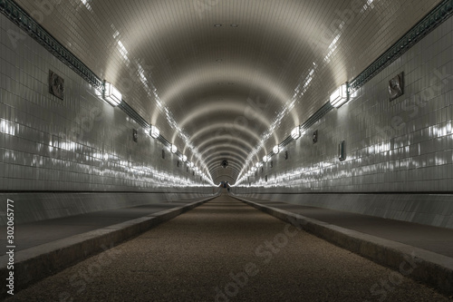 Fototapeta Historic tunnel in Hamburg.