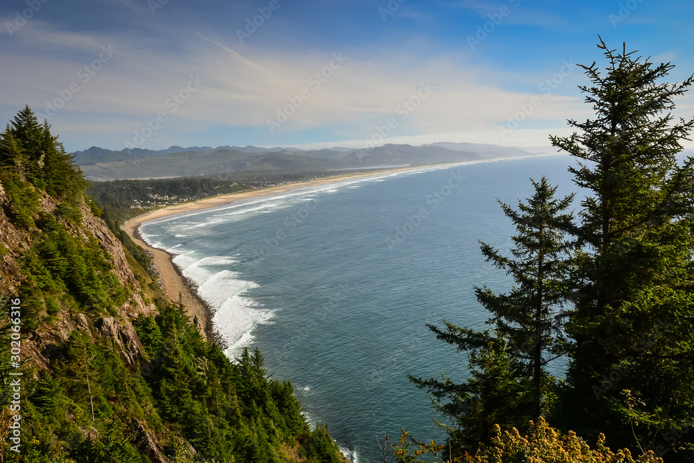 Naklejka premium View of Manzanita Beach on Oregon Coast