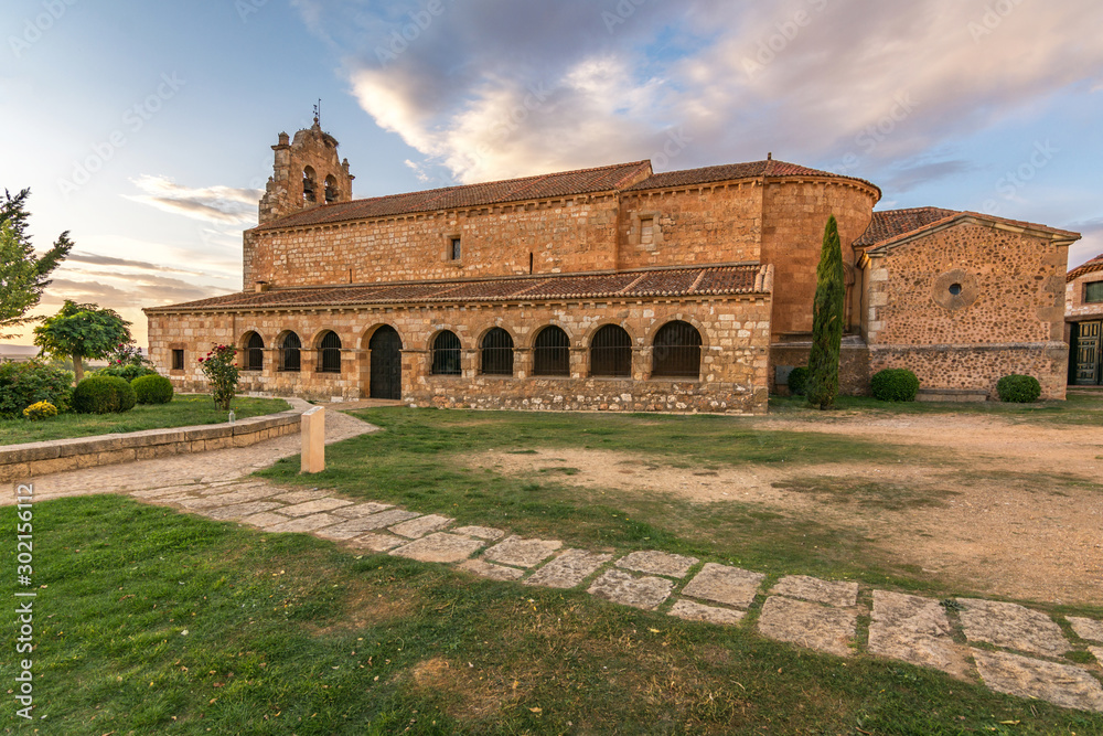 Church of the Nativity. XII century (Santa María de Riaza, Segovia)