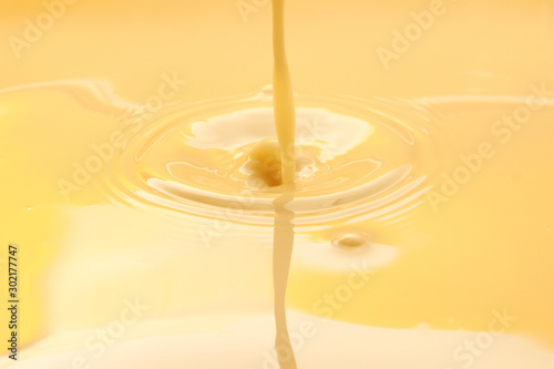 Carta da parati Fresh and creamy milk