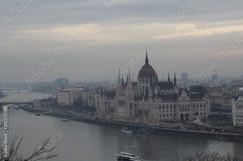 Budapest Parlament © krisjarg