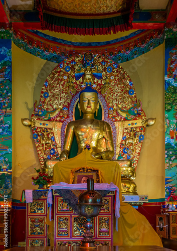 Inside Norbulingka Institute Temple, Dharamsala, India. © Zamarreñian