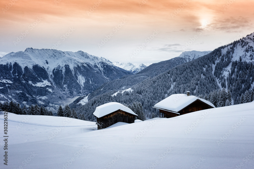 Weihnachtliche Winterlandschaft in den Alpen Stock Photo Adobe Stock