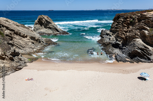 Portugal, Alentejo, sudoeste alentejano e a costa vicentina parque natural, uma praia de Porto Covo. photo