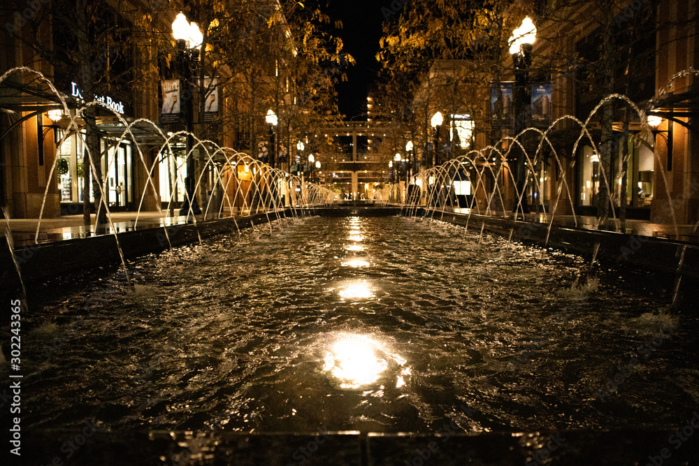 Multiple fountain arcs