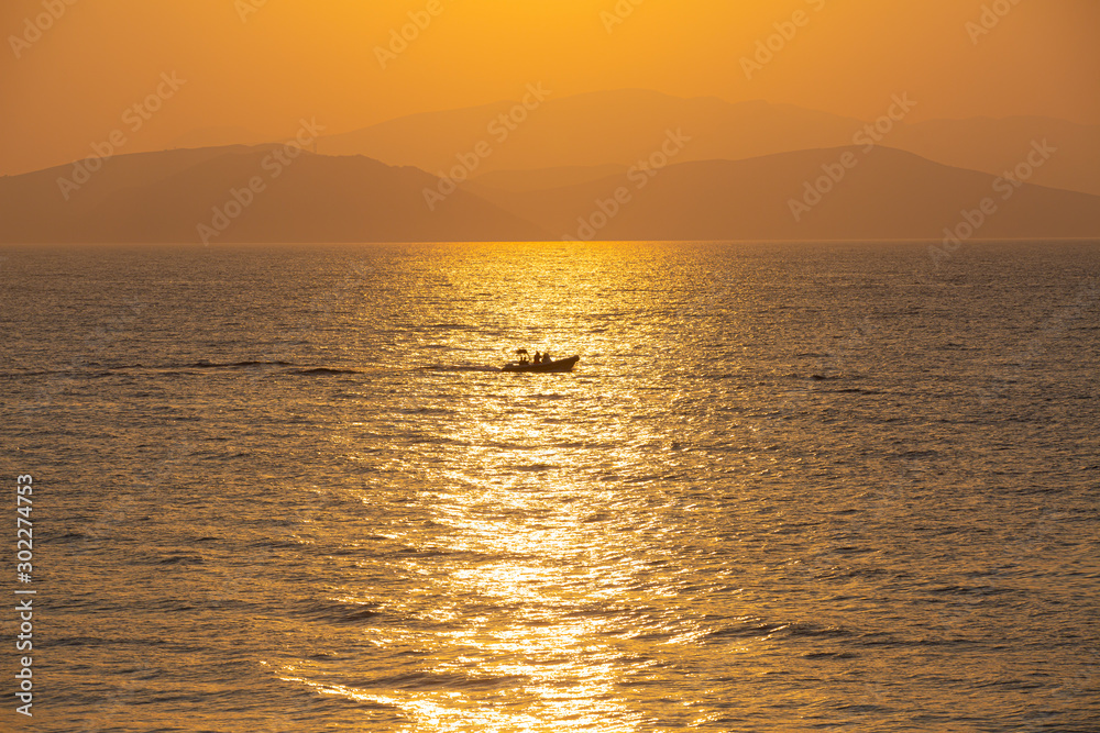Fototapeta premium Sunset in Turkey seashore near Kusadasi