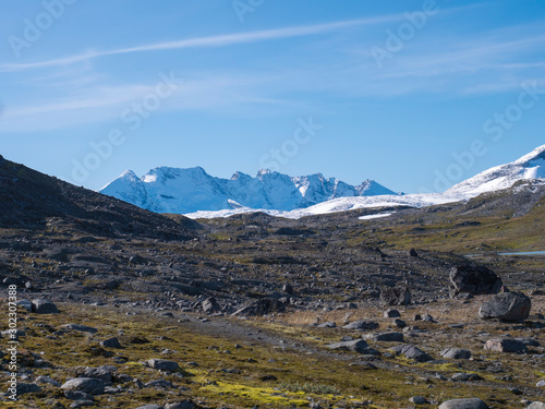 Fotografie View on highest snow covered mountain peaks in Norway and Scandinavia, Jotunheimen National Park