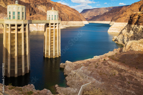 Intake towers. Hoover dam, is used for flood and silt control, hydroelectric power, agricultural irrigation and domestic water supply. © Pritha_EasyArts